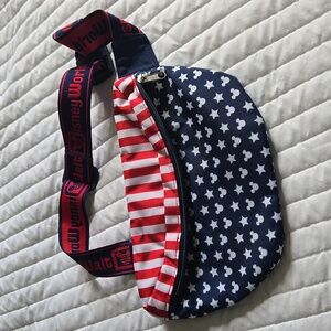 Disney World Red, White, Blue, Mickey Americana Waist Pouch Fanny Pack